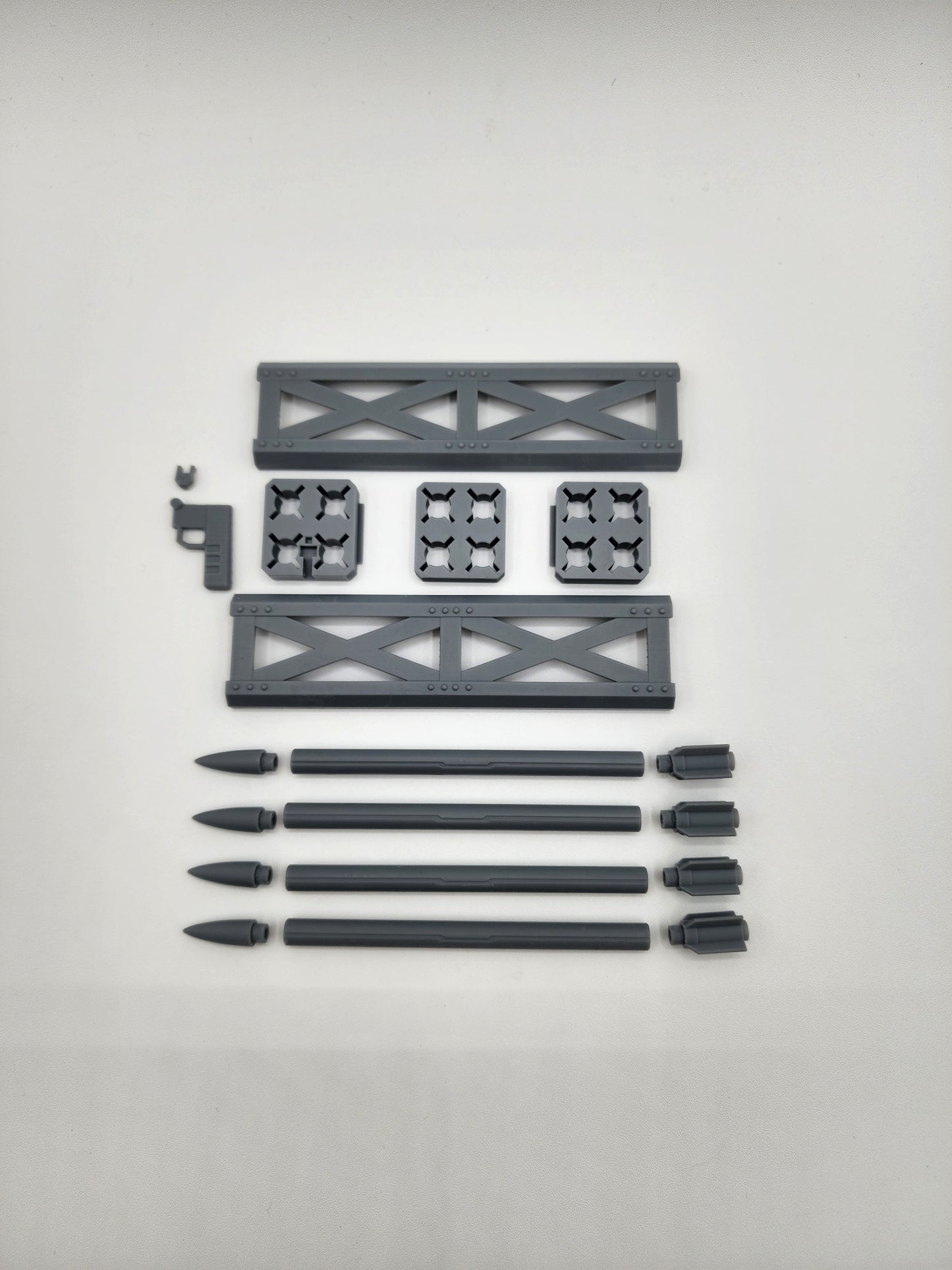 Zeon Simplified Missile Launcher (Resin Weapon Kit - HG, MG Scale)